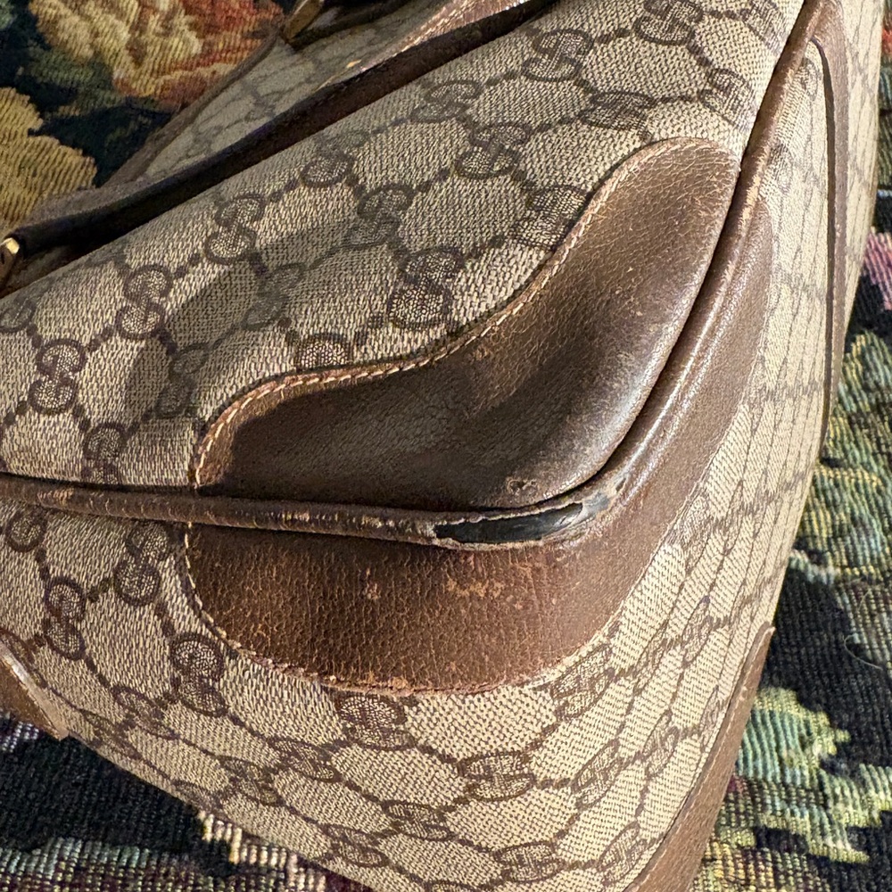 Vintage Gucci Boston Bag w/ Gift - Picture 13 of 16